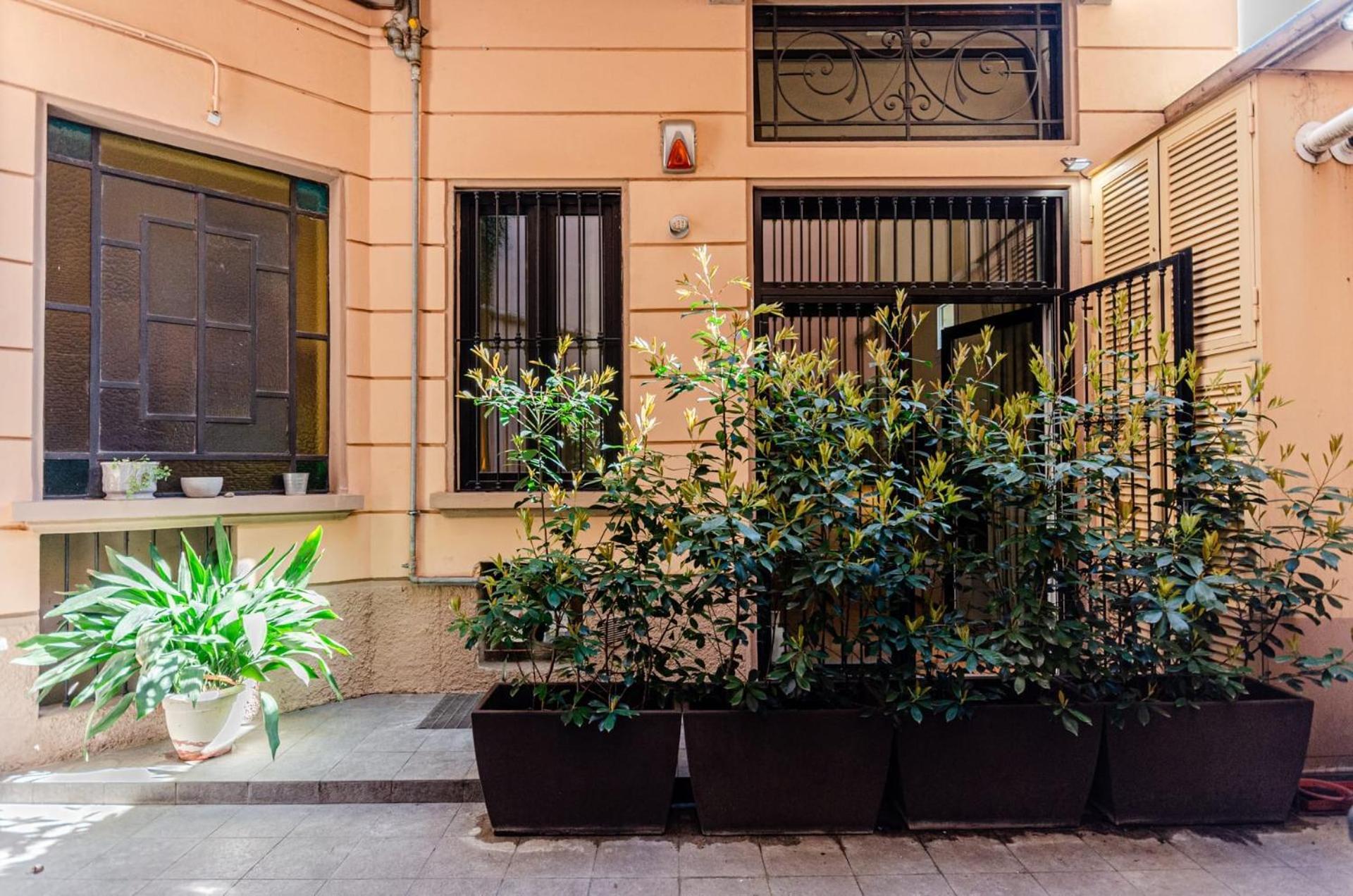 Apartment Luxury 3 Fiat, Ariberto Home, Tra Centro Storico Di E Navigli, Con Spaziosa Jacuzzi