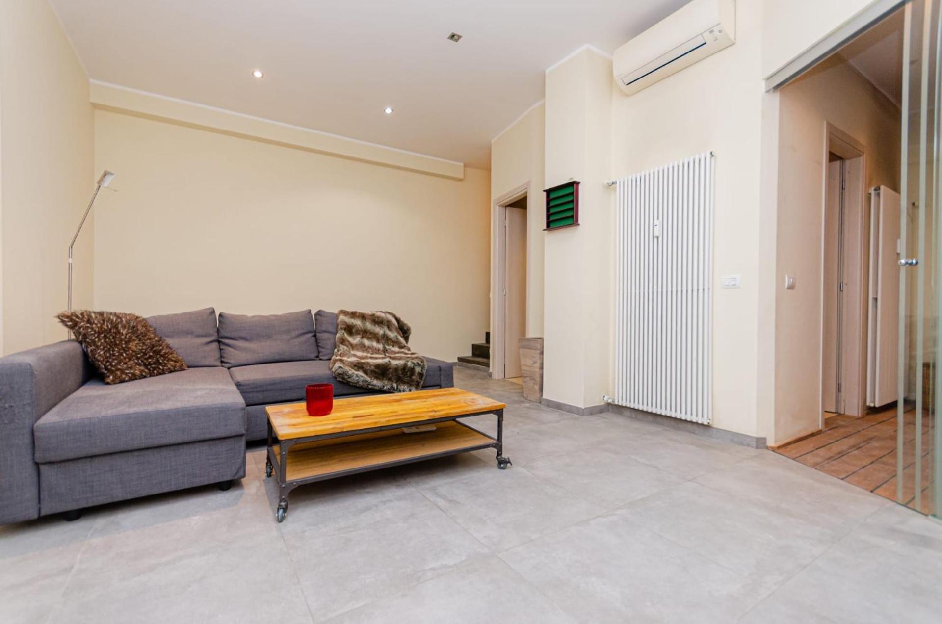 Luxury 3 Fiat, Ariberto Home, Tra Centro Storico Di E Navigli, Con Spaziosa Jacuzzi Apartment